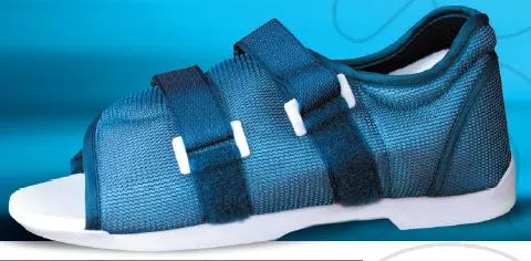 Darco Med-Surg™ Post-Op Shoe, Medium, 1 Case of 36